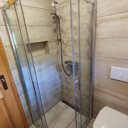 Pocitniska Hisica Rogatec - Rogatec בית נופש *