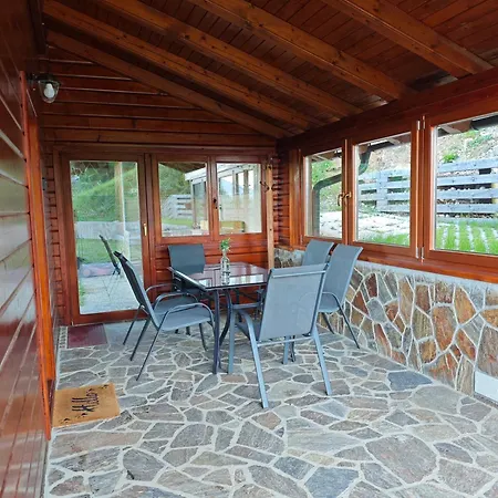 Pocitniska Hisica Rogatec - Rogatec * Luče