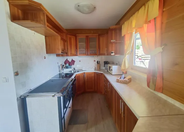 Pocitniska Hisica Rogatec - Rogatec Nyaraló Luče