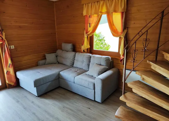 Pocitniska Hisica Rogatec - Rogatec *