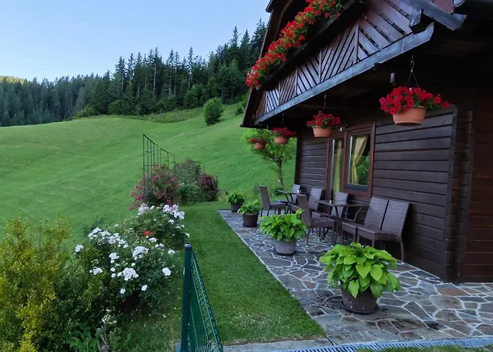 Nyaraló Pocitniska Hisica Rogatec - Rogatec Luče